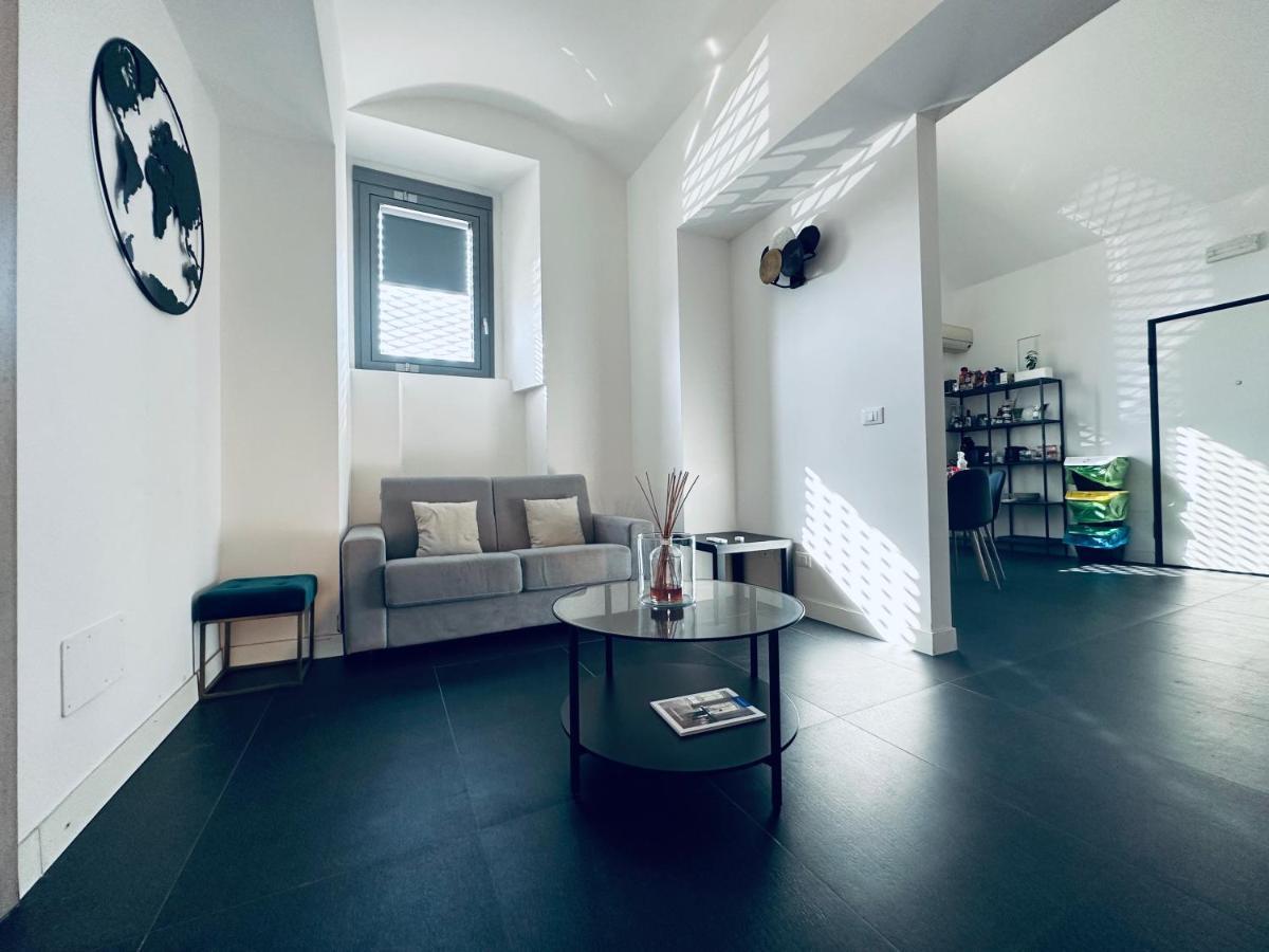 Lite Apartment By Eureka Катания Экстерьер фото